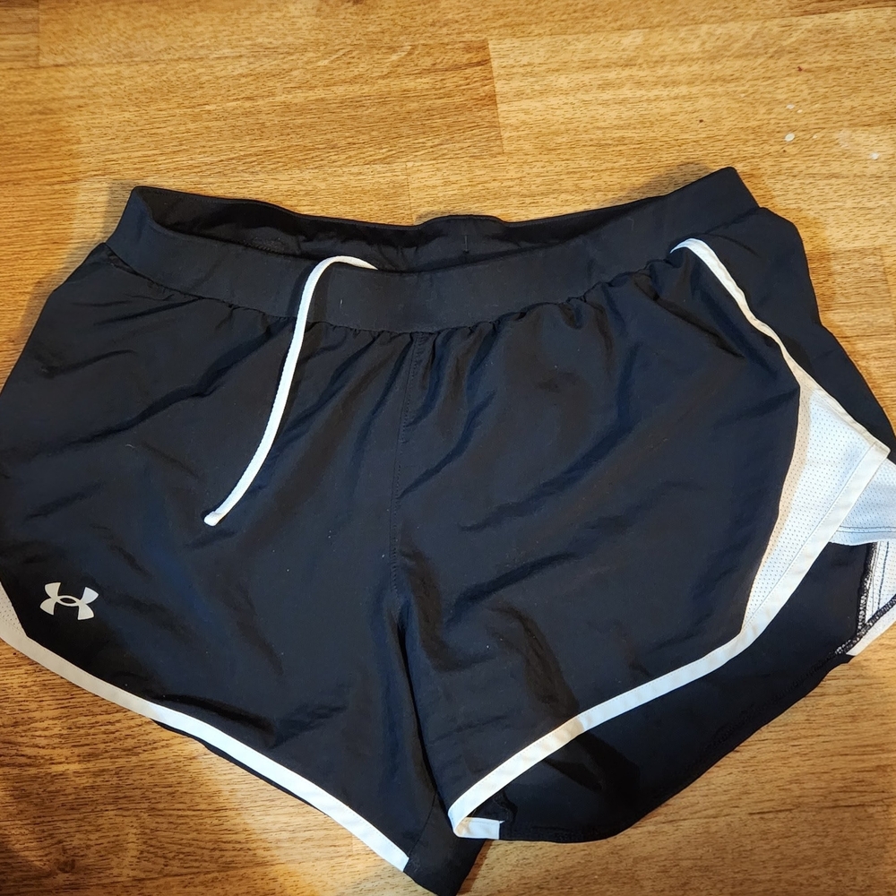 Under Armour Women's Black and White Athletic Shorts